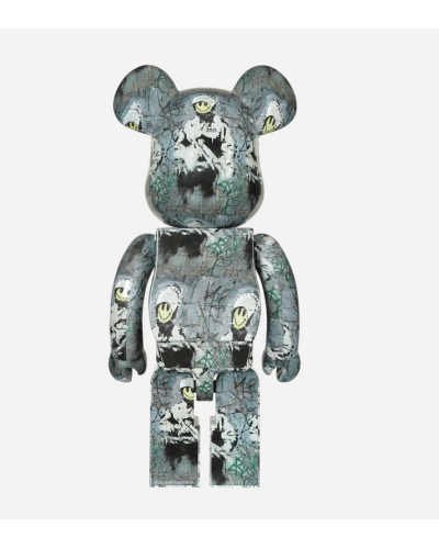 Bearbrick Riot Cop, Banksy 1000%